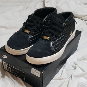 Nike Lebron XIII Lifestyle Sneakers Black